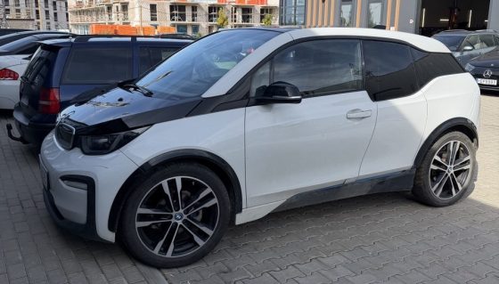 BMW i3 raktų gamyba ir programavimas KTS servise Vilniuje