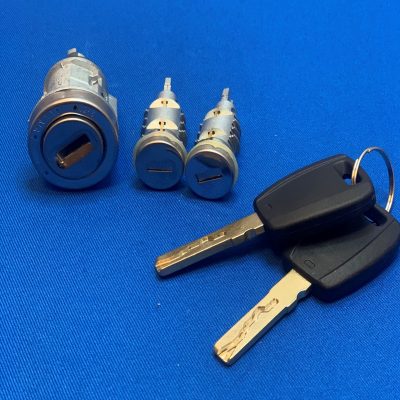 Fiat (pilnas spynų komplektas - užvedimo spyna, kairės ir dešinės pusės durų spynos)