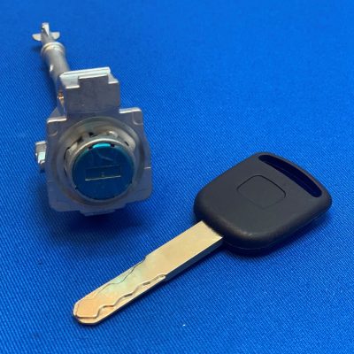 Honda Civic modelio automobiliams pagamintiems nuo 2009m. (kairės pusės durų spyna)