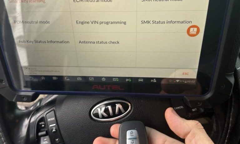 Kia raktų programavimas Vilniuje naudojant profesionalią diagnostikos įrangą