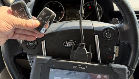 Visiškai pamesti Land Rover raktai – naujų Smart Key raktų programavimas KTS Group Vilniuje
