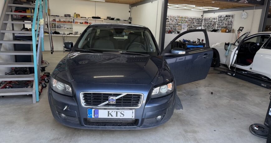 Volvo C30 užvedimo sistemos ir emuliatoriaus remontas KTS Group Vilniuje