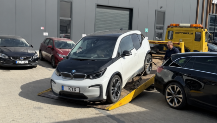 BMW i3 pristatytas raktų gamybai praradus visus raktus Vilniuje