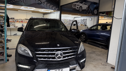 Mercedes ML W166 FBS4 užvedimo spynos remontas Vilniuje